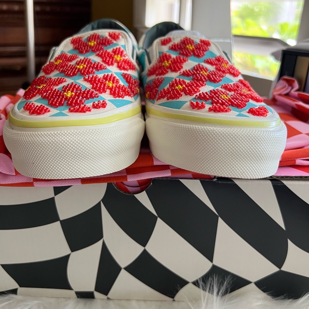 Shoes-Gucci X Vans SOLD OUT Blue Beaded Slip-on. NIB UNISEX Women’s 7.5 /Men’s 6 - Picture 9 of 17